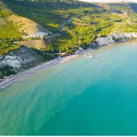 El-em Apartments-g 402 * بالشيك